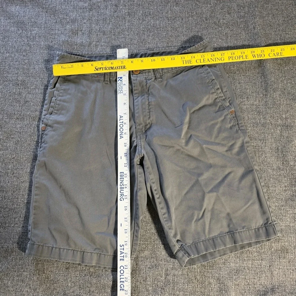 Tommy Bahama Shorts Men' Size 32 Gray Chino Cotton Blend Relaxed Fit